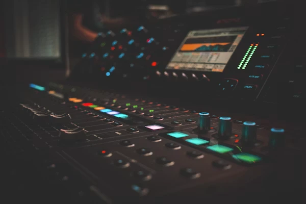 Live DJ coaching session